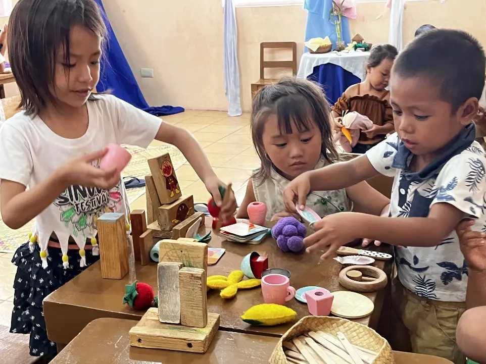 Children taking part in a KidsLife learning activity